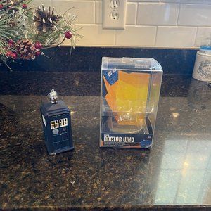 Doctor Who Glass Tardis Ornament with flaws